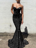 Black Mermaid Sweetheart Sleeveless Long Court Train Velvet Sequin Prom Dress (AF1033)