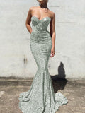 Silver Mermaid Sweetheart Sleeveless Long Court Train Velvet Sequin Prom Dress (AF1033)