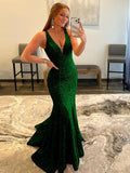 Dark Green Sheath V-Neck Sleeveless Long Sweep Train Velvet Sequin Prom Dress (AF1011)