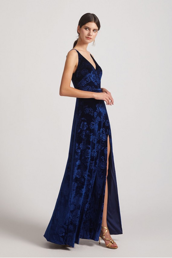 Velvet Floral Pattern Bridesmaid Dresses with V-Neck and Straps