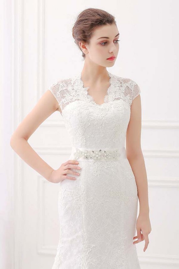 Ivory V-Neck Cap Sleeves Belt Mermaid Vintage Lace Wedding Dresses