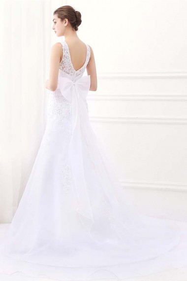 White Jewel Sleeveless Mermaid Lace Wedding Dresses With Belt